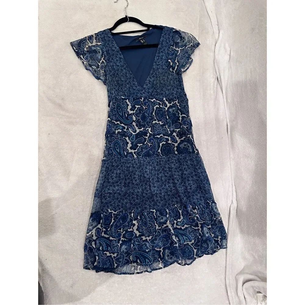 MNG size 6 women’s dress blue